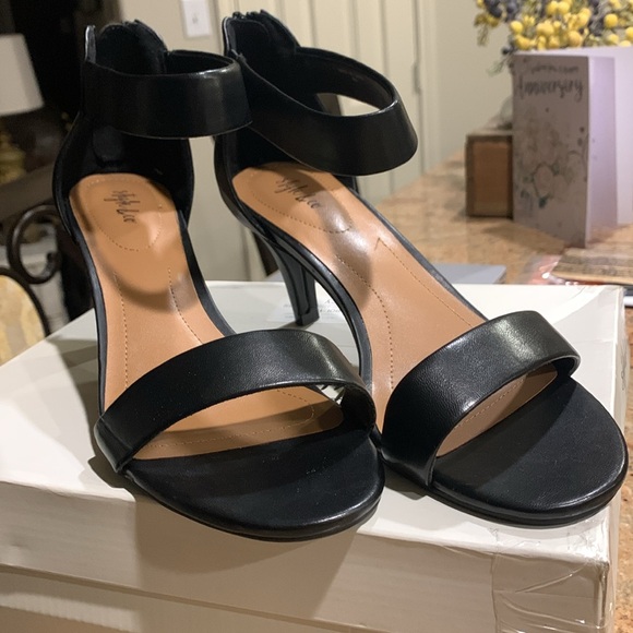 Style & Co Paycee Two-Piece Dress Sandals Black - Picture 8 of 12